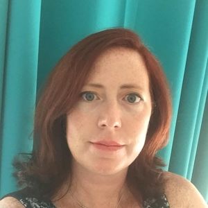 Meet your Posher, Hilary